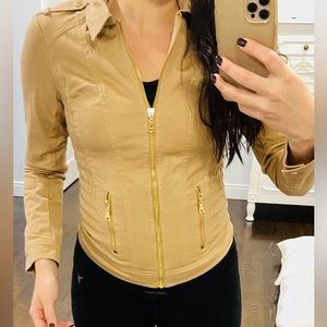 Guess Brown Tan Collared Jacket Gold Hardware🤎